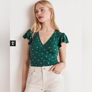 Boden Flutter Sleeve Wrap Top Size 10 in color Trekking Green / Space Bud